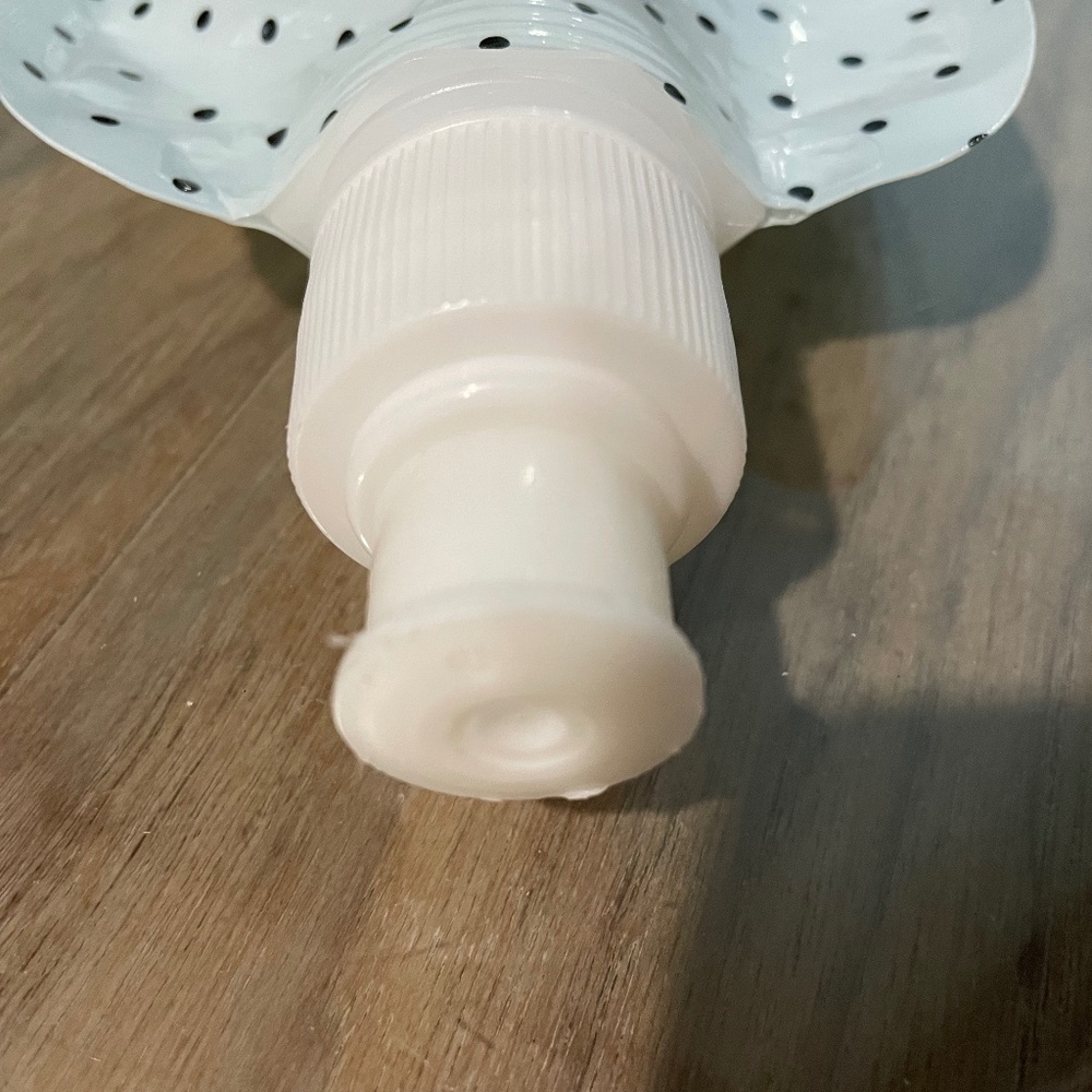 Foldable, Compact Water Bottle/Pouch - Picture 3 of 6